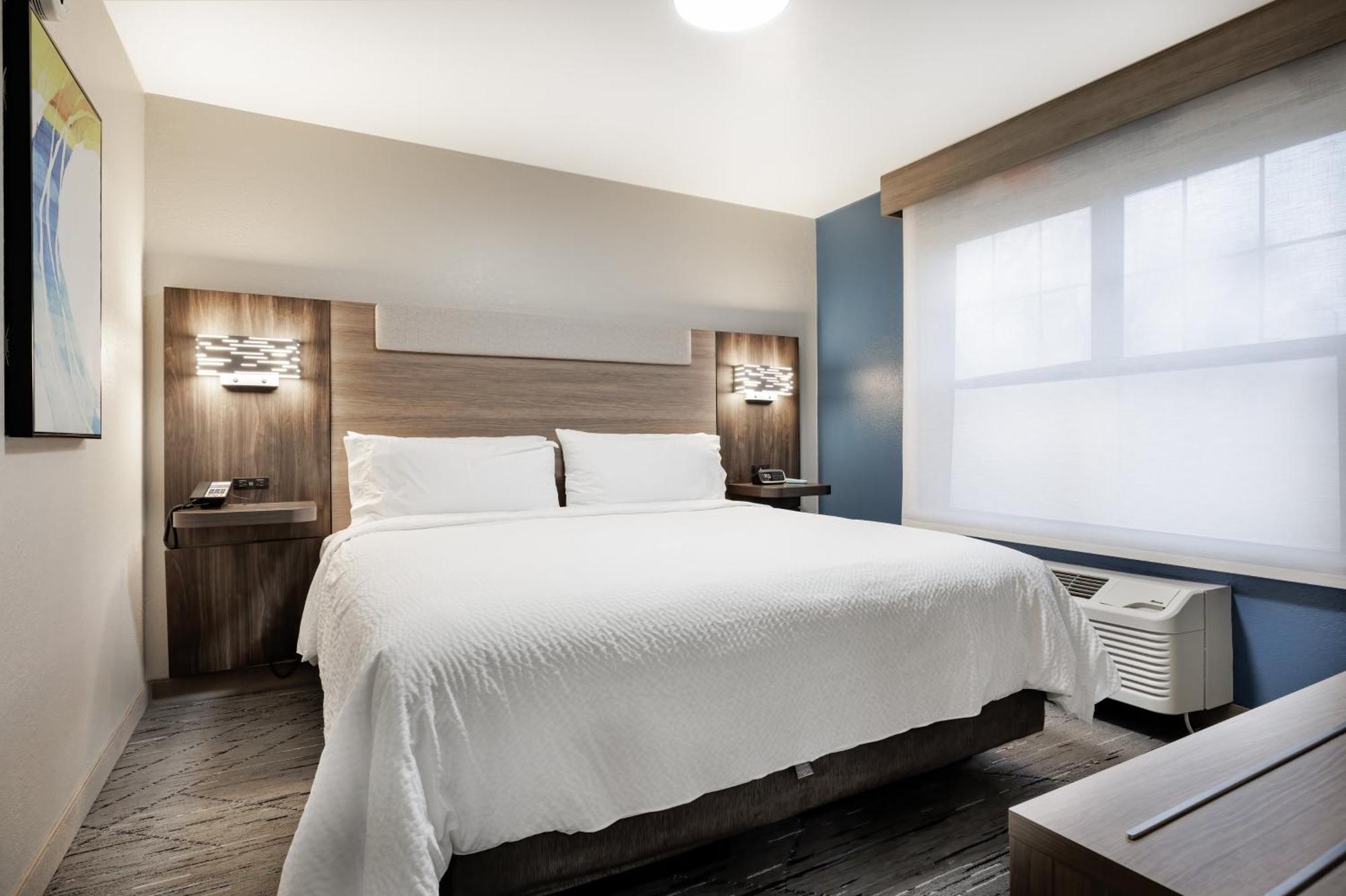 Holiday Inn Express & Suites Zion By Ihg Exterior foto