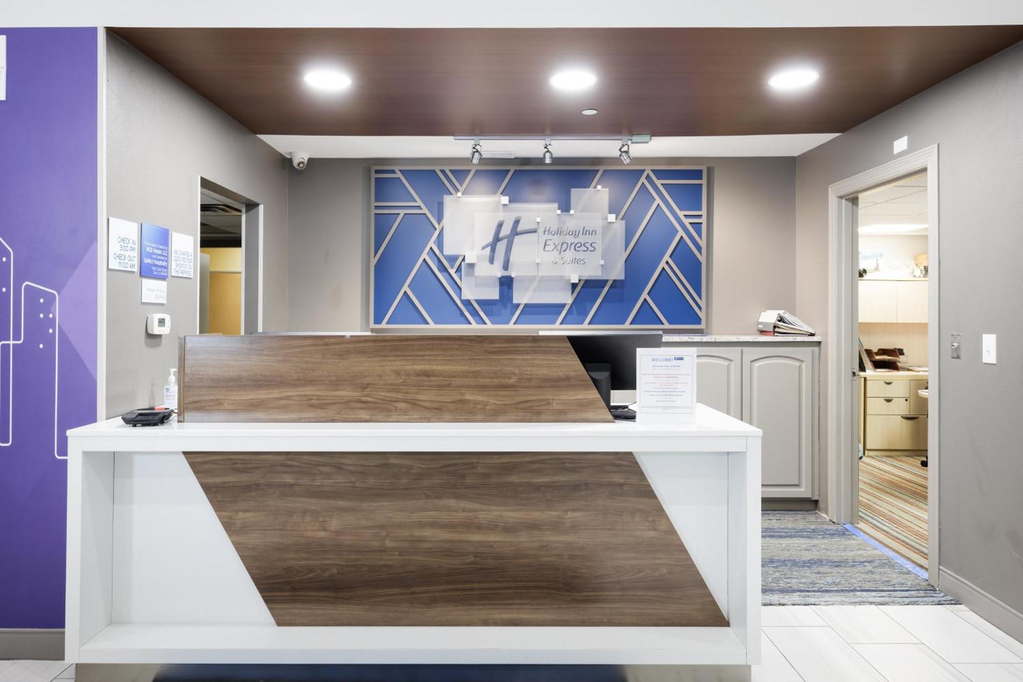 Holiday Inn Express & Suites Zion By Ihg Exterior foto